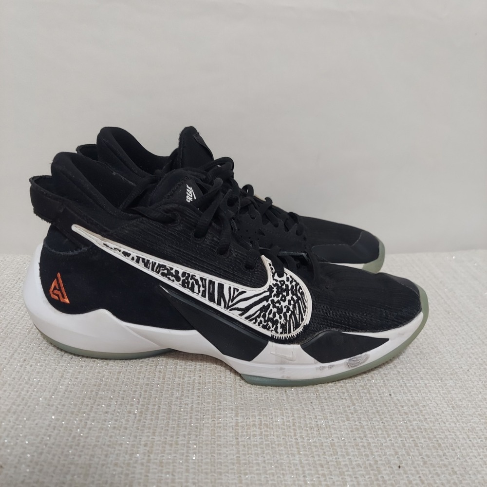 Nike Zoom Freak Youth 5.5/Women 7/Men 5.5 Black White Shoes (CN8574-001)